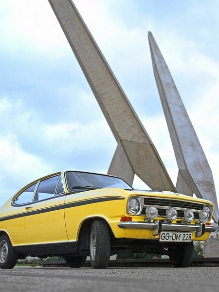 L’Opel Kadett Rallye compie sessant’anni