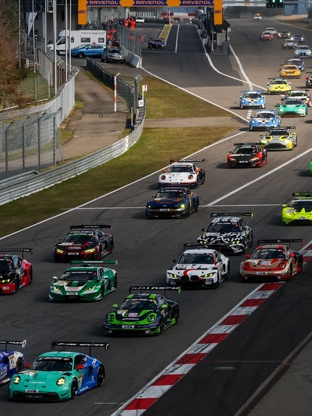 Nürburgring Langstreckenserie (NLS): Max Verstappen vince… e&nbsp;perde