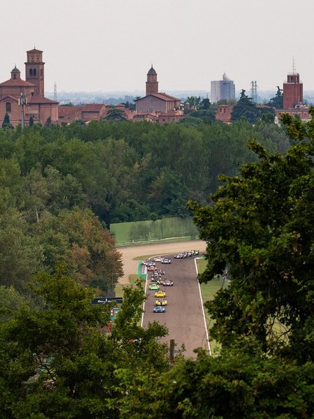 ELMS, 47 vetture attese alla 4 Ore di Imola (3-5&nbsp;luglio)
