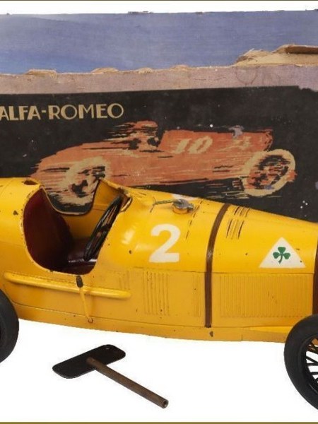 C&T Auctioneers: asta “Vintage and collectible&nbsp;toys”